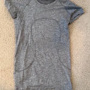 Lululemon swiftly tech barely worn size 6